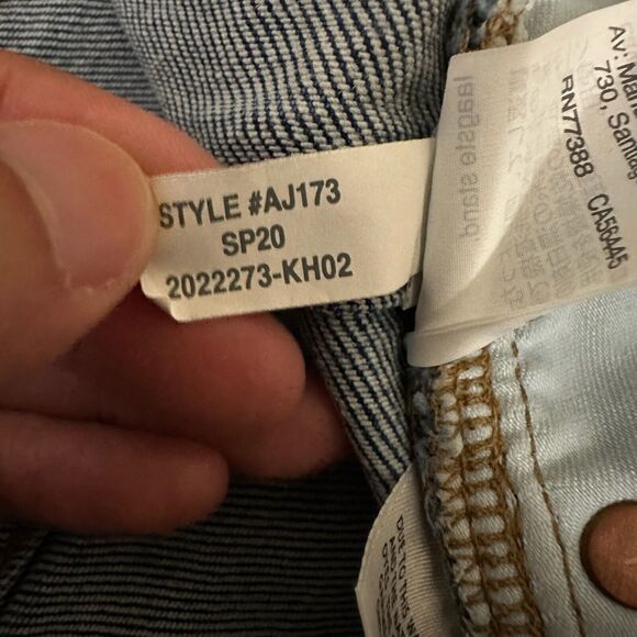 MADEWELL 9” Mid Rise Skinny Crop Jeans Button Front Tencel Stretch in Blue - Picture 11 of 14